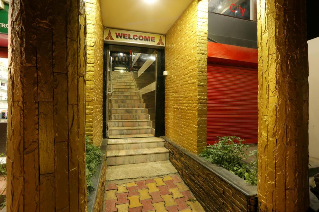 Hotel Dream City Guwahati Esterno foto