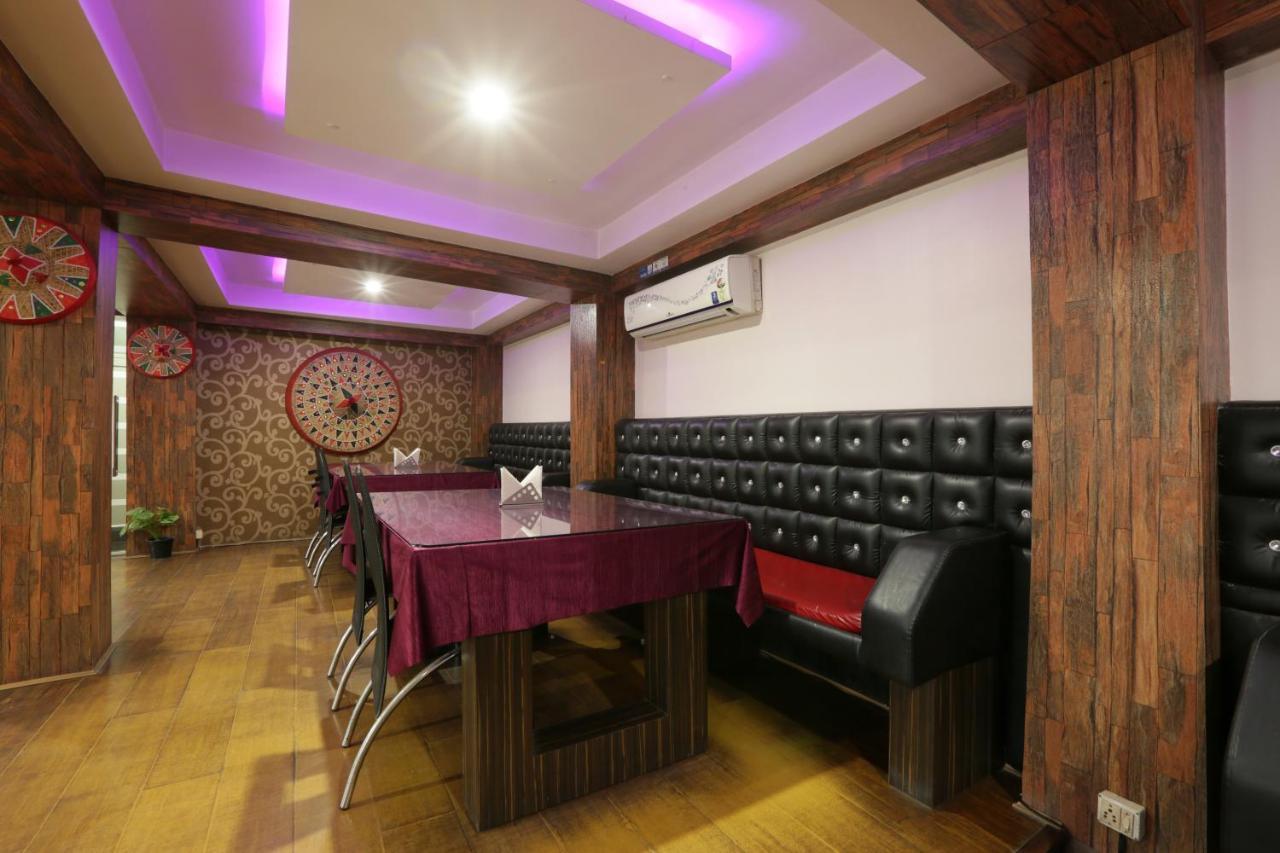 Hotel Dream City Guwahati Esterno foto