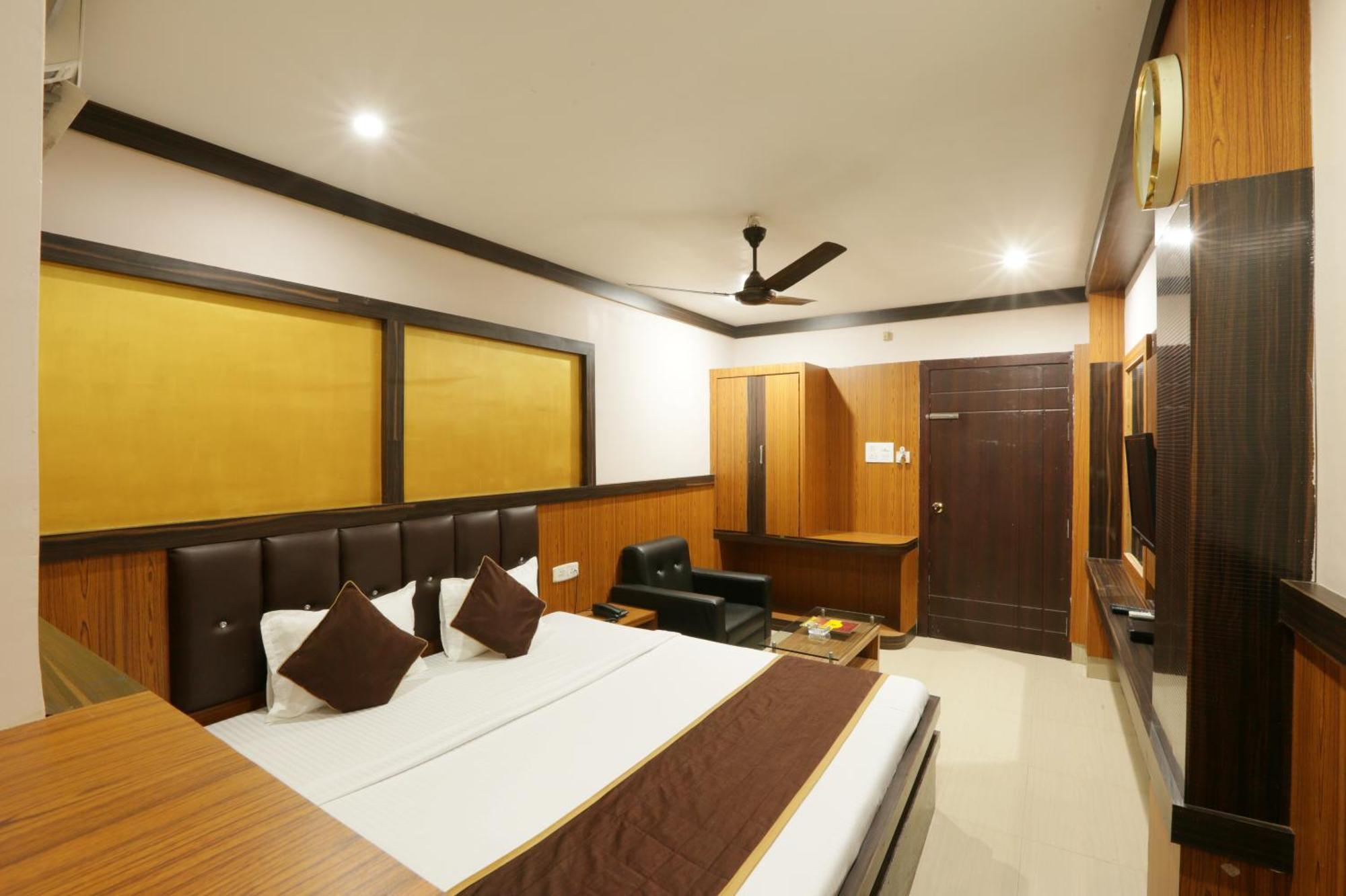 Hotel Dream City Guwahati Esterno foto